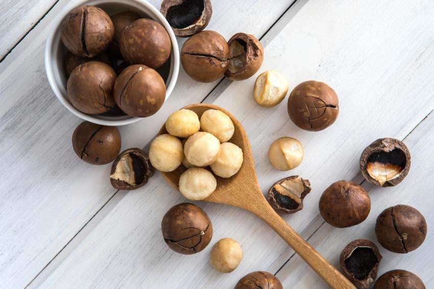 Mẹo rang hạt macca giòn, thơm, không cháy